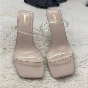 Leevar Clear Strap Nude Heels NWT